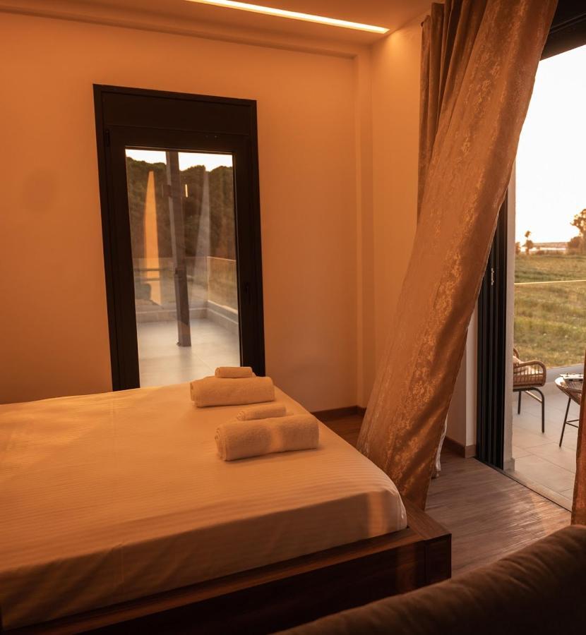 Salt Boutique Hotel Palouki Exterior foto